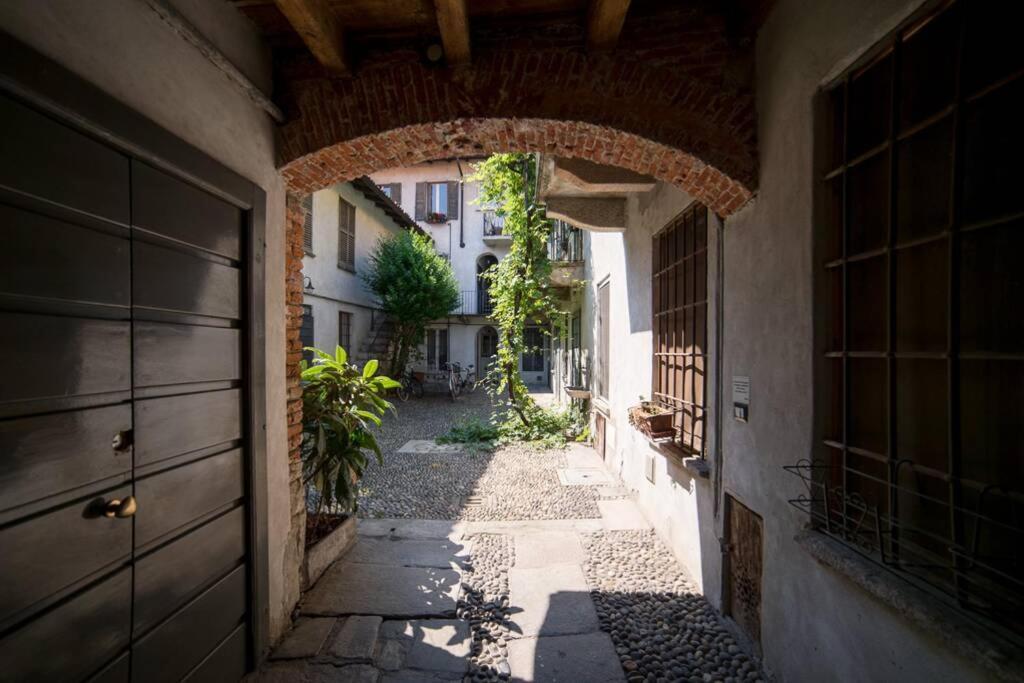 Hbhall Navigli 2 Apartment มิลาน ภายนอก รูปภาพ